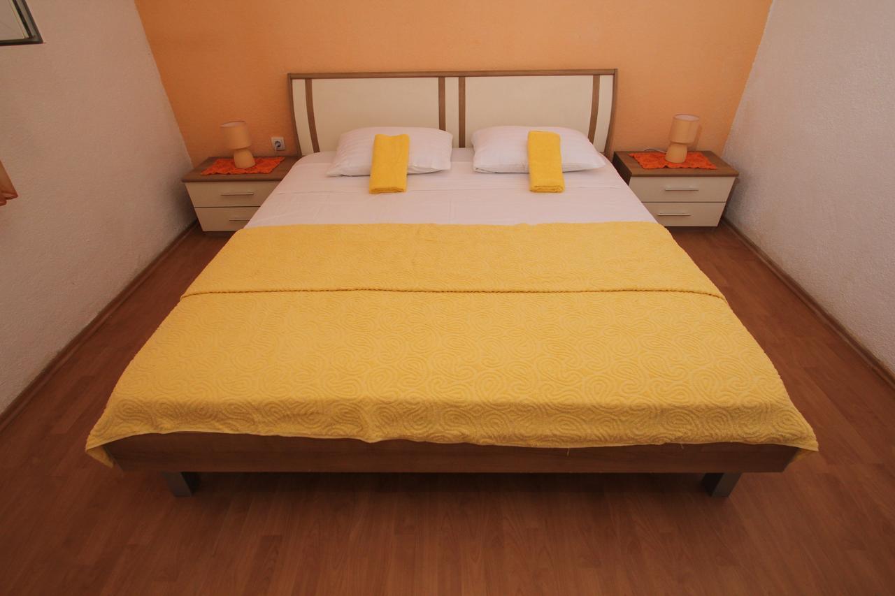 Apartment Afrodita Каштела Экстерьер фото